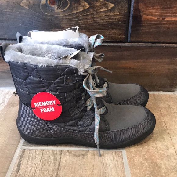memory foam snow boots